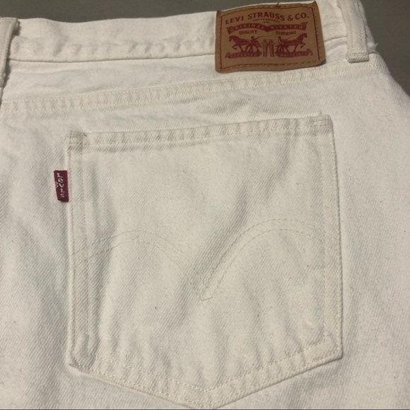 LEVI’S 501 Jean Skirt - Picture 4 of 6